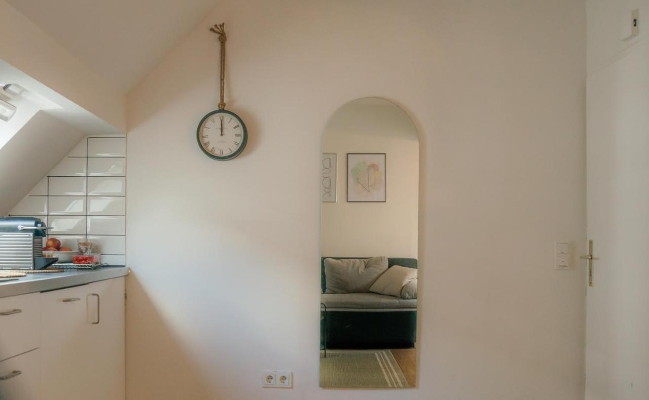 Altstadt Apartment Centralissimo Дюссельдорф Екстер'єр фото